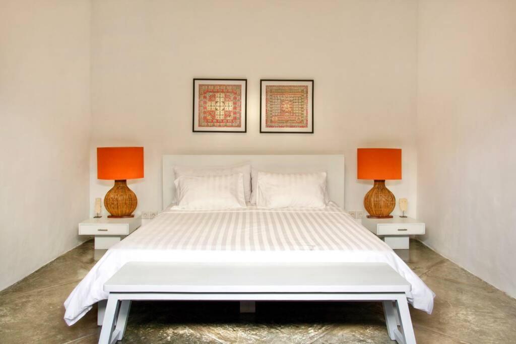 Villa Lola Seminyak  Luaran gambar