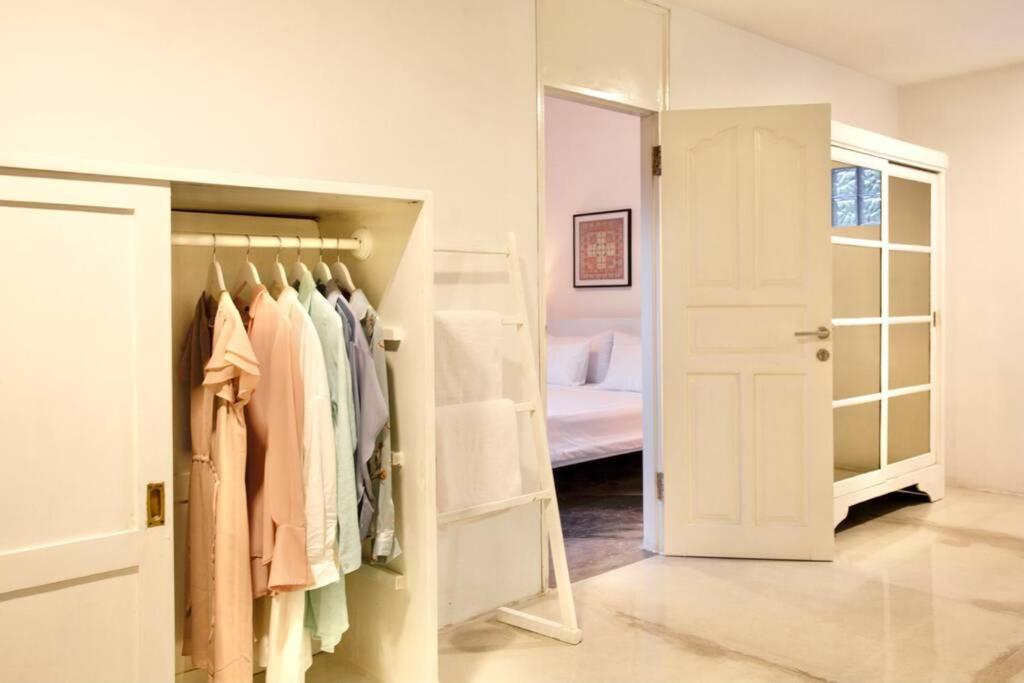 Villa Lola Seminyak  Luaran gambar