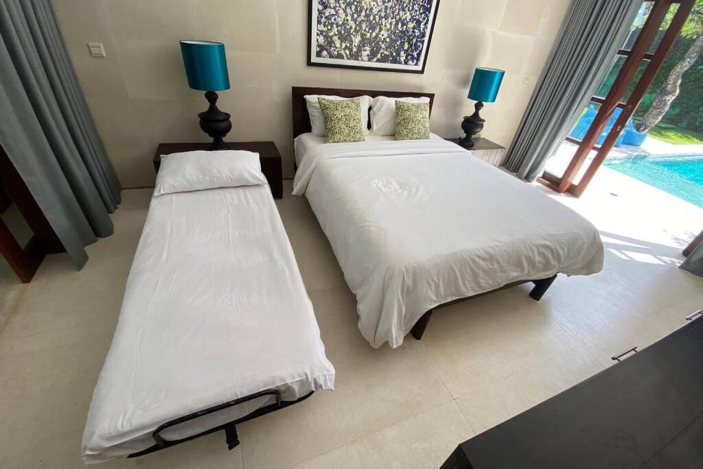 Villa Lola Seminyak  Luaran gambar